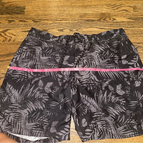 Mens XXL ST johns bay hiking swim surf shorts tropical print - Picture 2 of 11